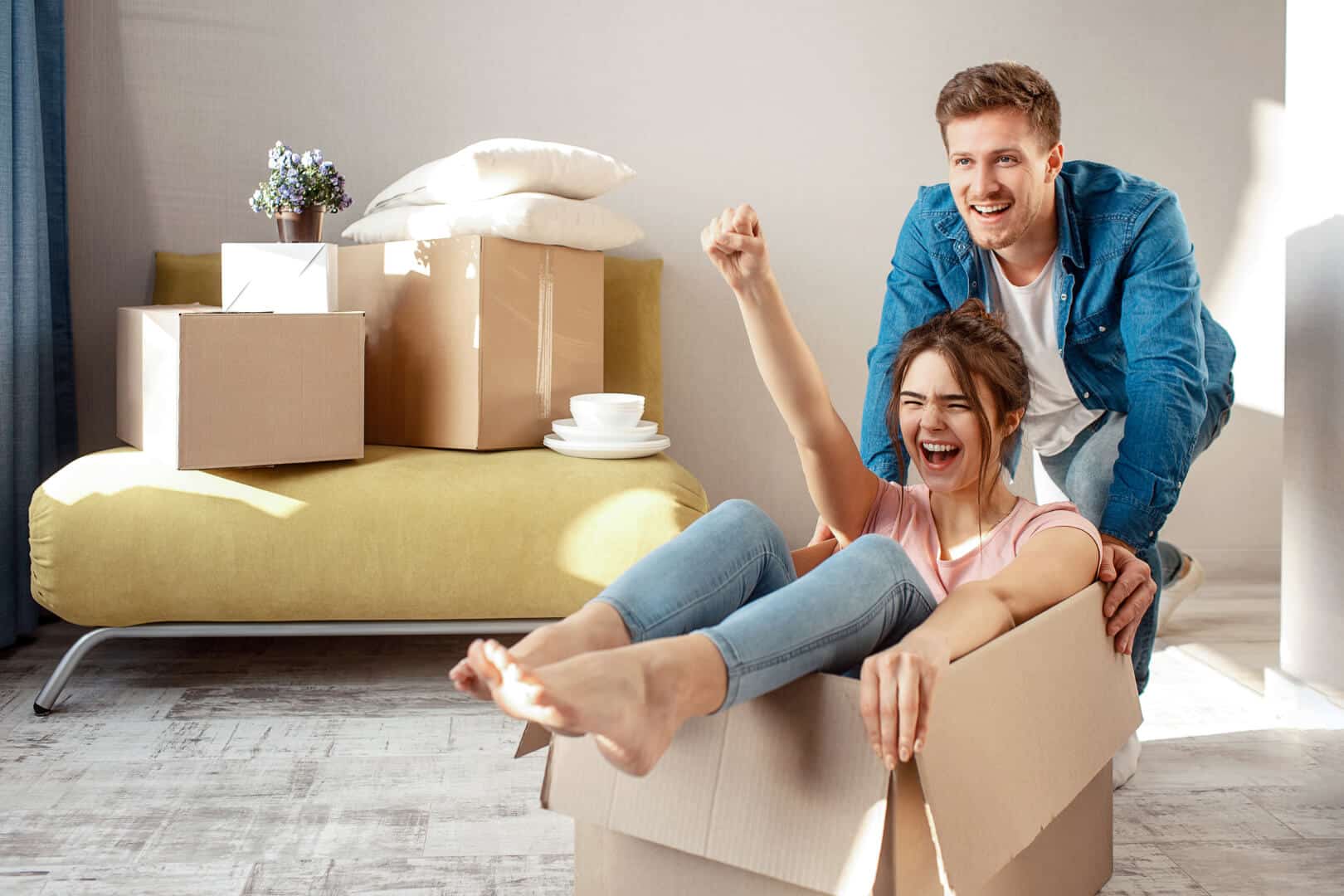 Book Long Distance Movers in Niagara Falls
